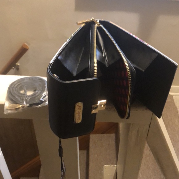 Nicole lee purse - Picture 4 of 4